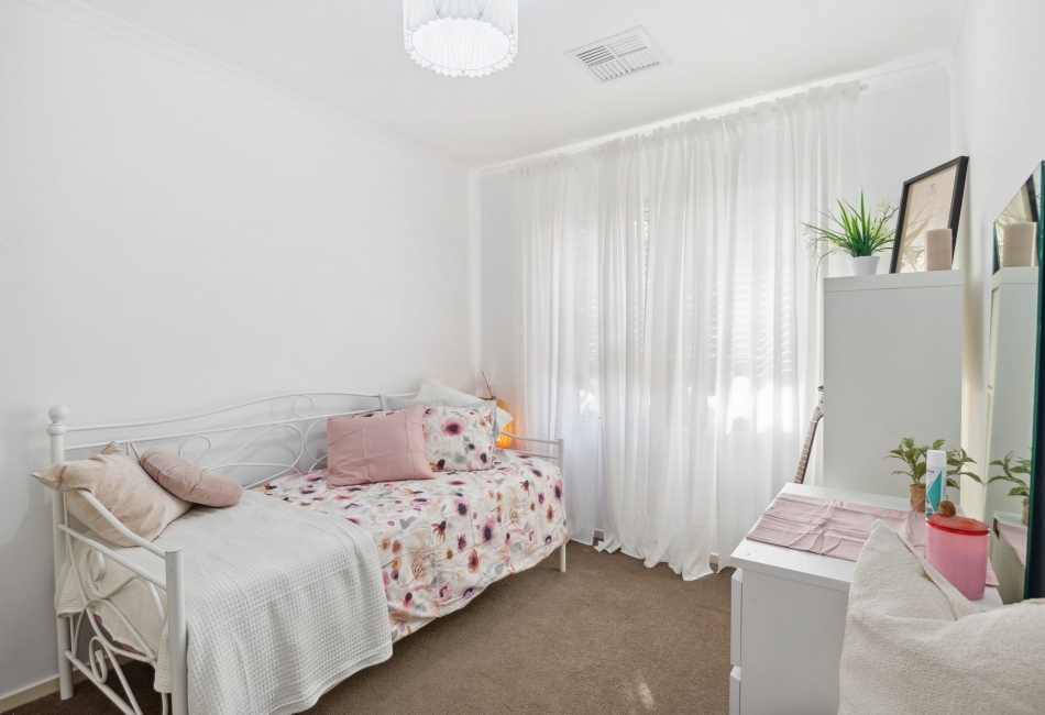 4 Douglas Avenue, Reynella, SA 5161 AUS