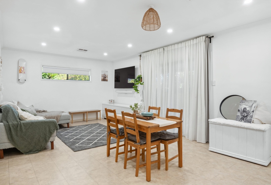 4 Douglas Avenue, Reynella, SA 5161 AUS