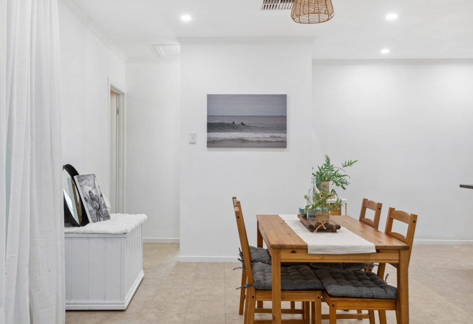4 Douglas Avenue, Reynella, SA 5161 AUS
