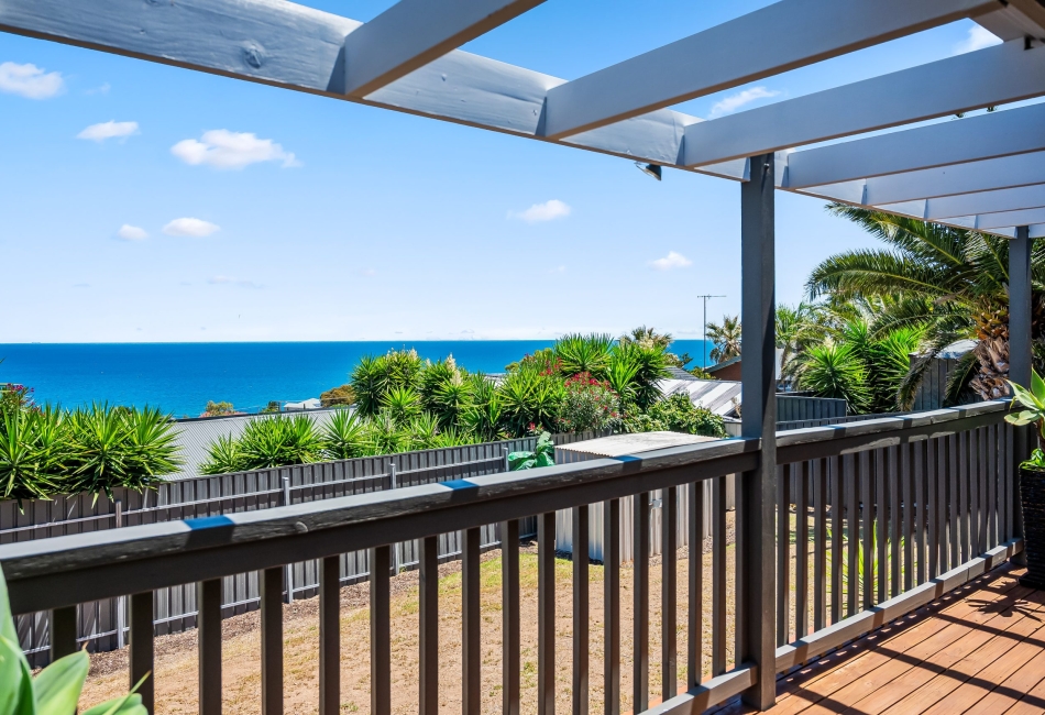 9 Mayflower Crescent, Hallett Cove, SA 5158 AUS