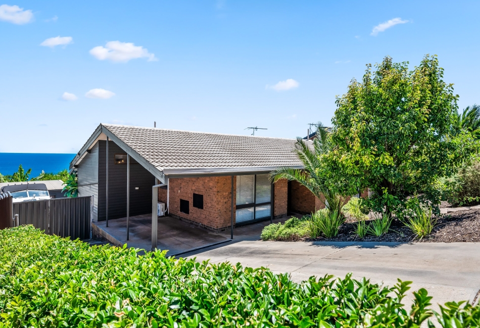 9 Mayflower Crescent, Hallett Cove, SA 5158 AUS