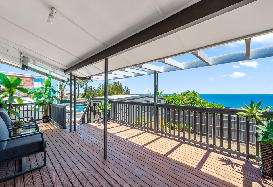9 Mayflower Crescent, Hallett Cove, SA 5158 AUS