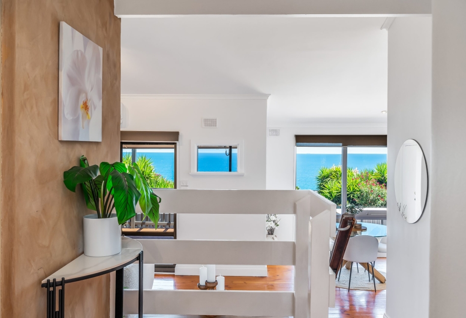 9 Mayflower Crescent, Hallett Cove, SA 5158 AUS