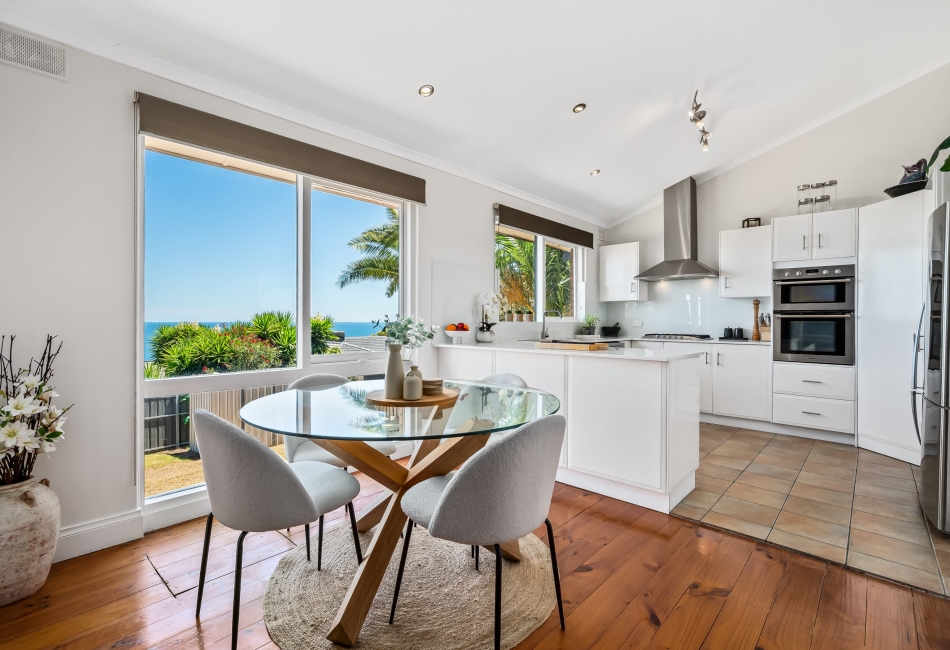 9 Mayflower Crescent, Hallett Cove, SA 5158 AUS