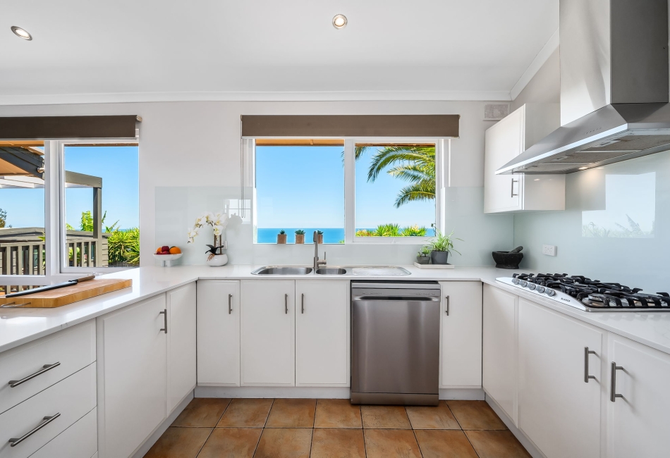 9 Mayflower Crescent, Hallett Cove, SA 5158 AUS