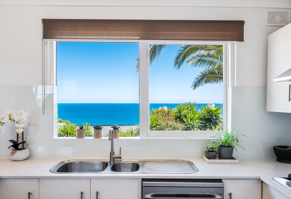 9 Mayflower Crescent, Hallett Cove, SA 5158 AUS