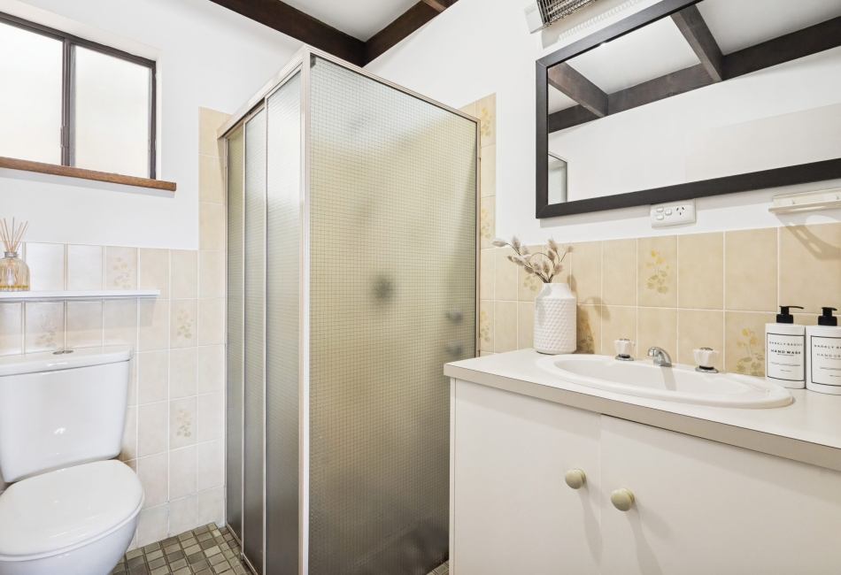 10 Cunningham Street, Morphett Vale, SA 5162 AUS