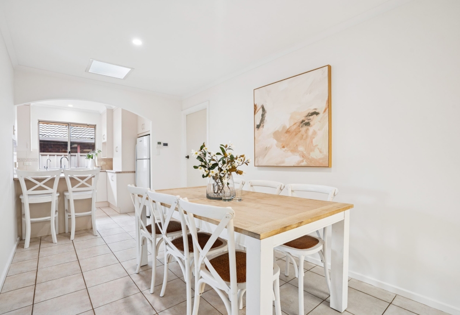 10 Cunningham Street, Morphett Vale, SA 5162 AUS