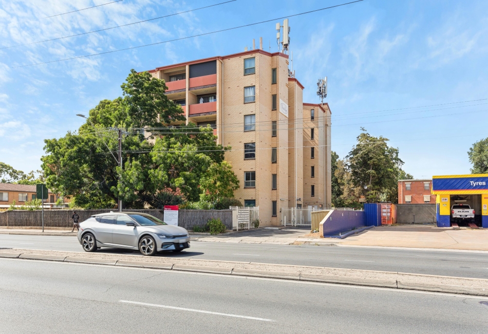 31/281 Henley Beach Road, Brooklyn Park, SA 5032 AUS