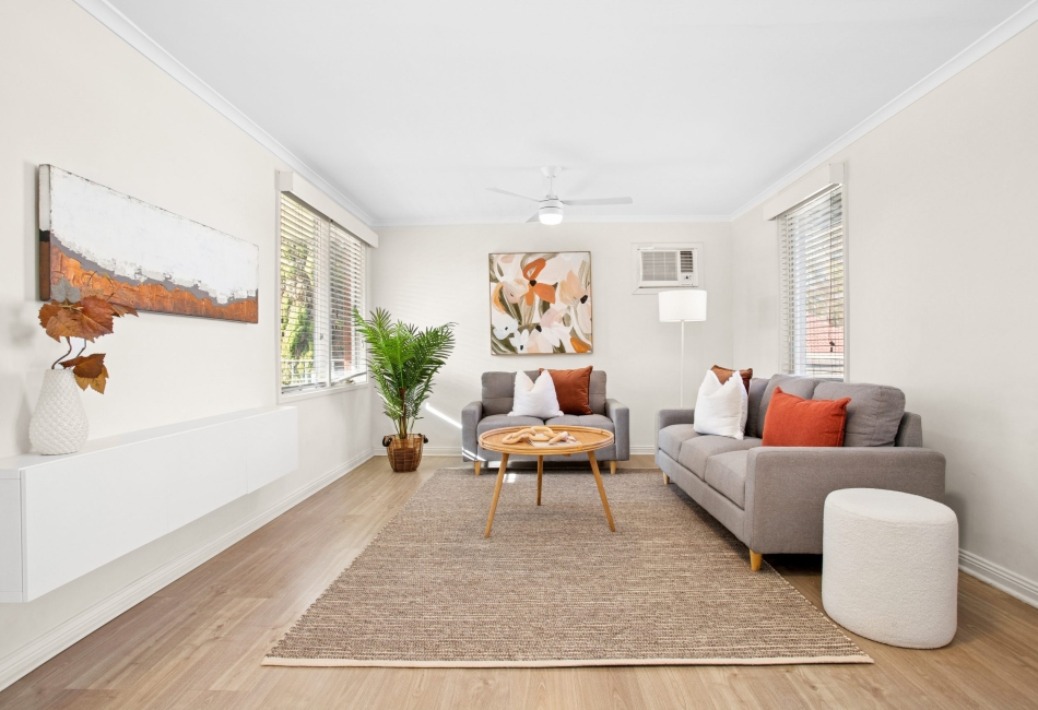 19 Louise Crescent, Morphett Vale, SA 5162 AUS