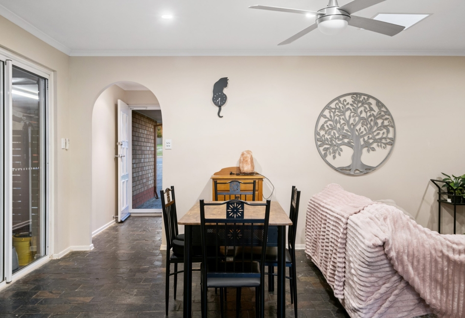 123a States Road, Morphett Vale, SA 5162 AUS