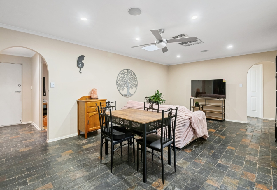 123a States Road, Morphett Vale, SA 5162 AUS