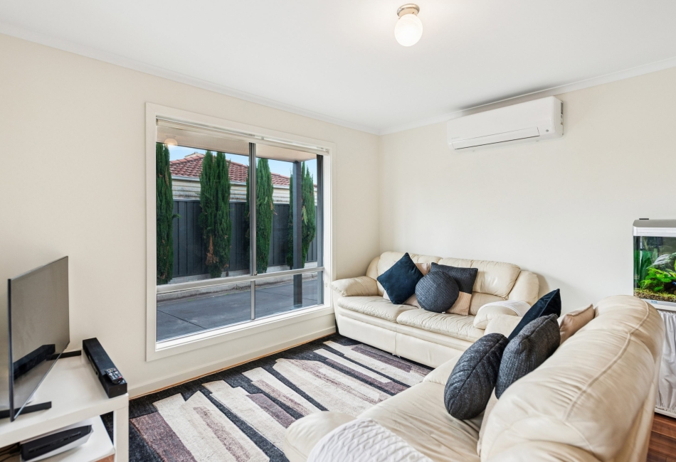 18 Waterman Terrace, Mitchell Park, SA 5043 AUS