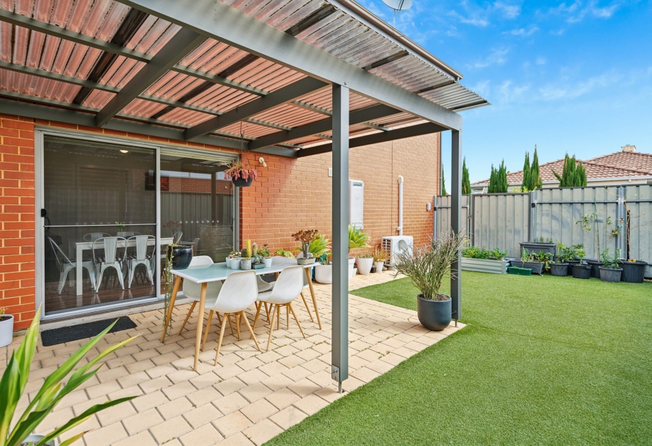 18 Waterman Terrace, Mitchell Park, SA 5043 AUS