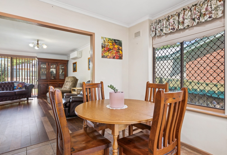 25 Taylor Street, Reynella, SA 5161 AUS