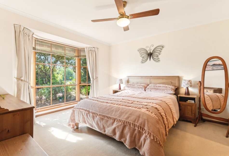 14 Farnsworth Drive, Morphett Vale, SA 5162 AUS
