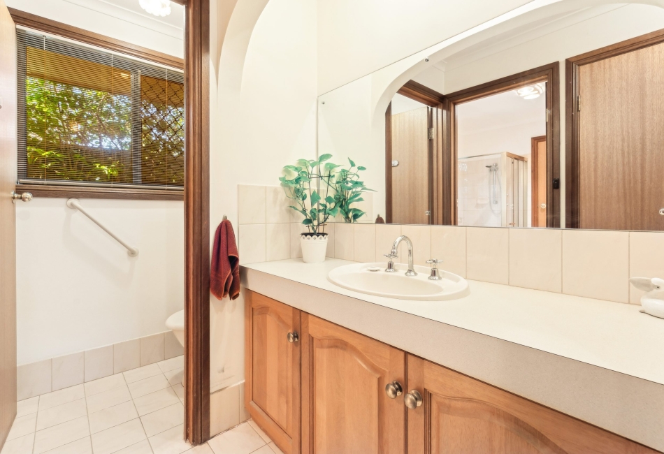 14 Farnsworth Drive, Morphett Vale, SA 5162 AUS
