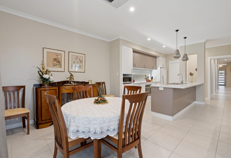 25 Keynes Avenue, Warradale, SA 5046 AUS