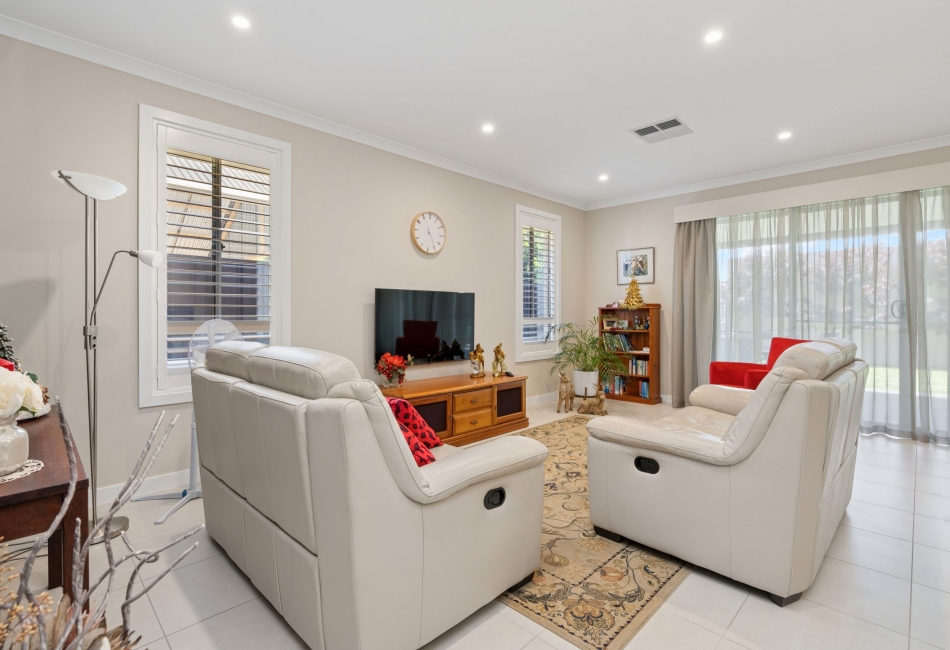25 Keynes Avenue, Warradale, SA 5046 AUS