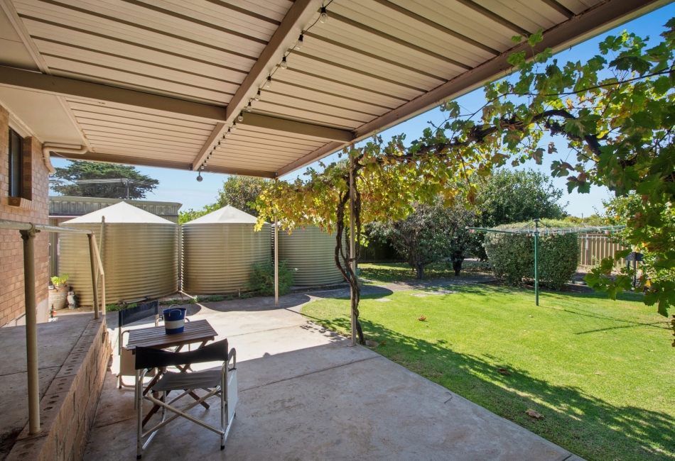 8 Ocean Road, Middleton, SA 5213 AUS