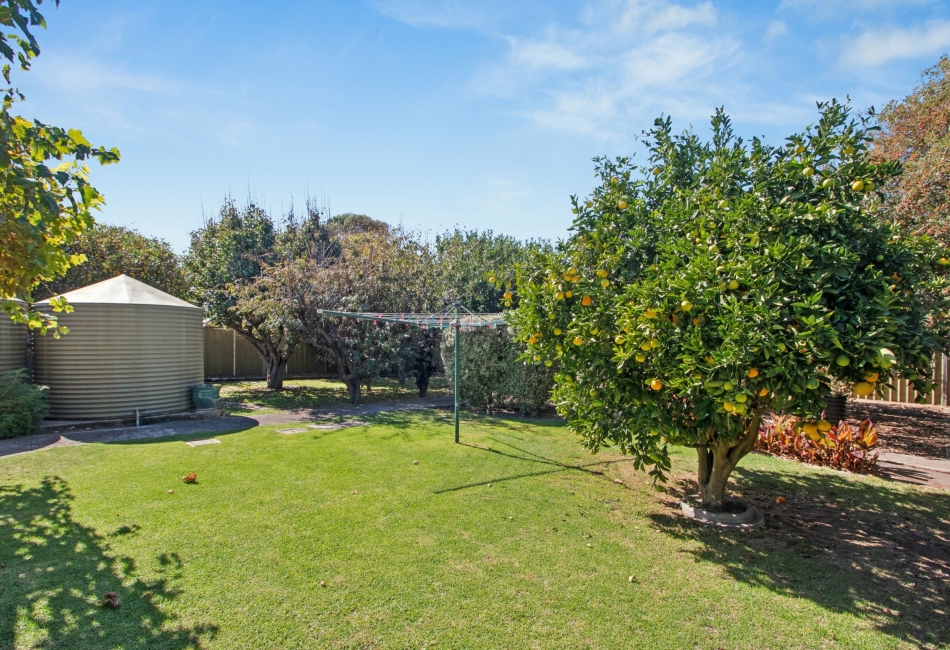 8 Ocean Road, Middleton, SA 5213 AUS