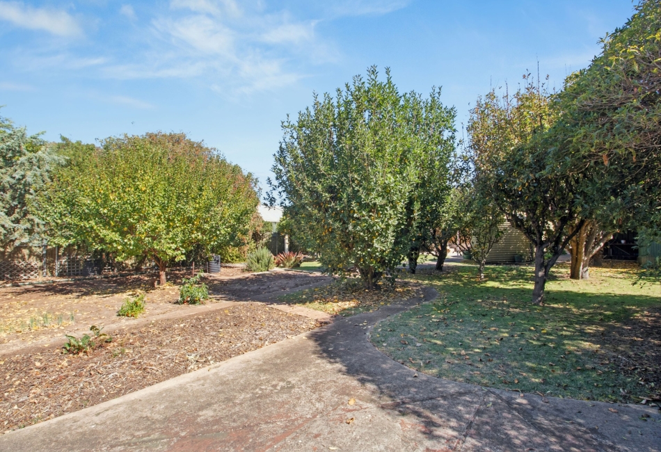 8 Ocean Road, Middleton, SA 5213 AUS