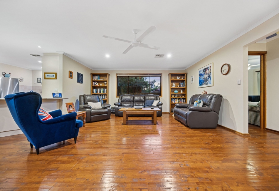14 South Avenue, Hallett Cove, SA 5158 AUS