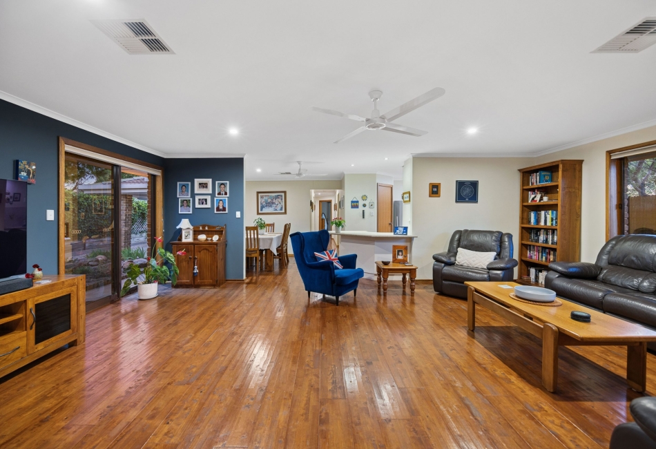 14 South Avenue, Hallett Cove, SA 5158 AUS