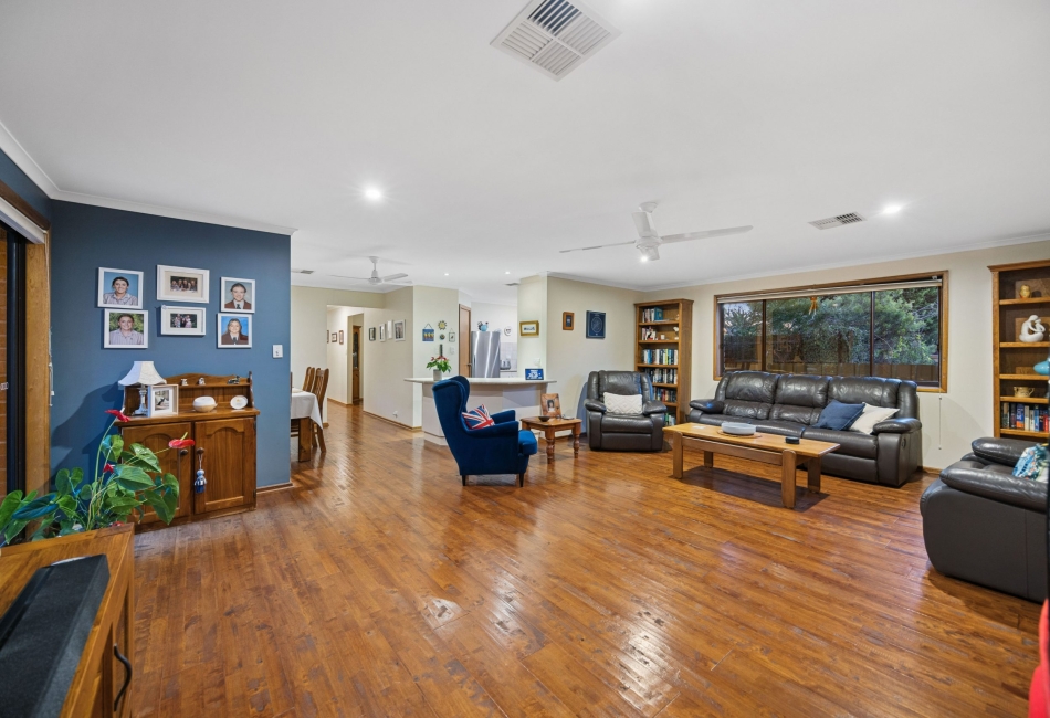 14 South Avenue, Hallett Cove, SA 5158 AUS