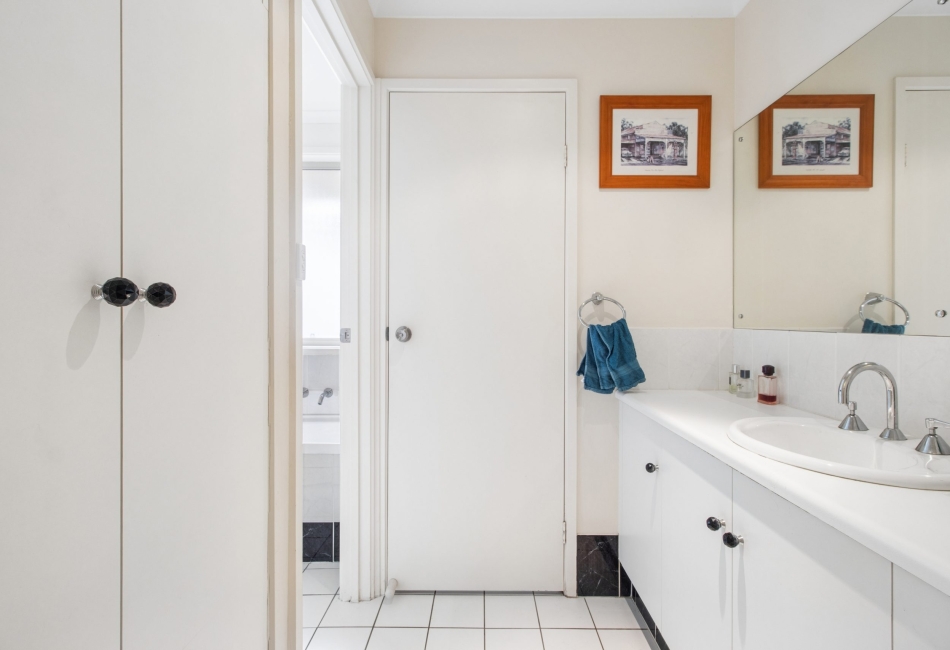 10 Goyder Road, Mount Compass, SA 5210 AUS