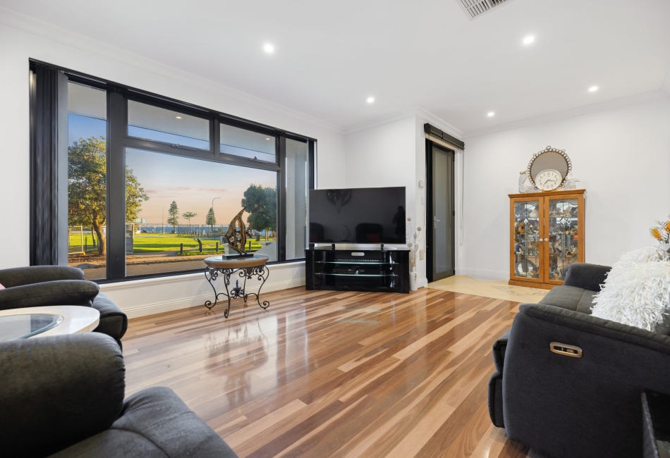 58 Hulbert Street, Hove, SA 5048 AUS
