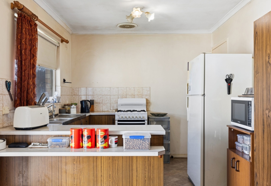 132 Black Road, Flagstaff Hill, SA 5159 AUS