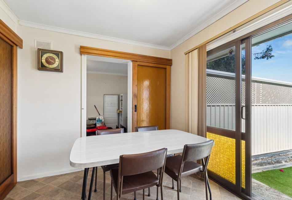132 Black Road, Flagstaff Hill, SA 5159 AUS