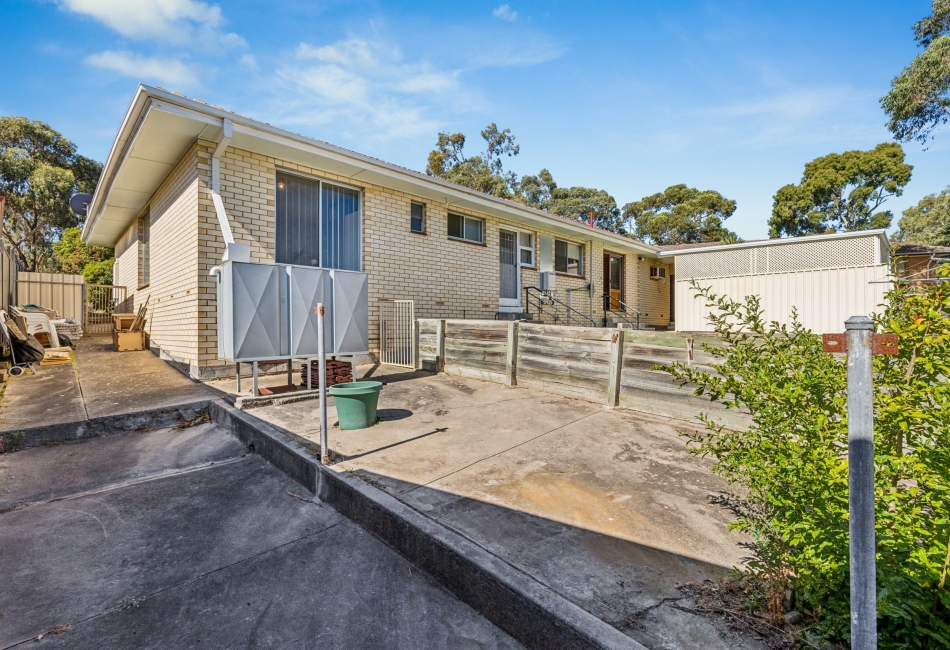 132 Black Road, Flagstaff Hill, SA 5159 AUS