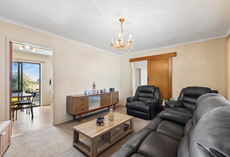 132 Black Road, Flagstaff Hill, SA 5159 AUS