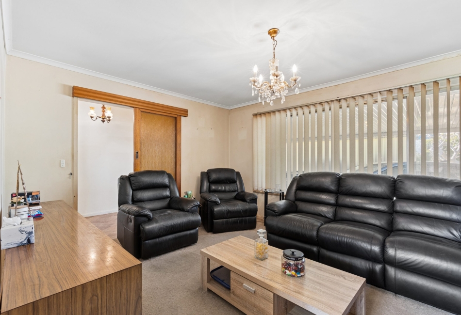 132 Black Road, Flagstaff Hill, SA 5159 AUS