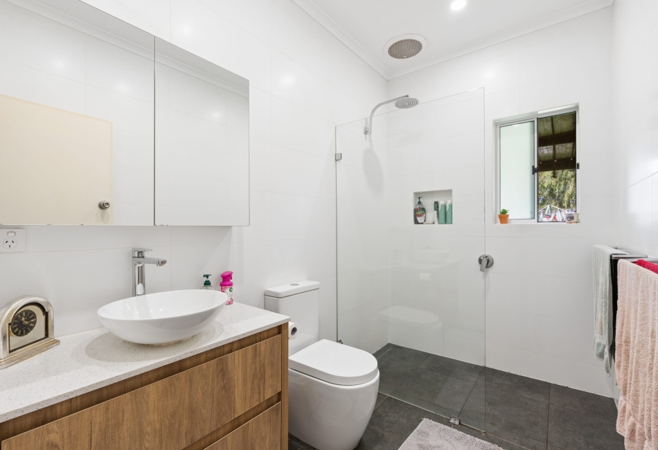 27 Lyons Street, Brooklyn Park, SA 5032 AUS