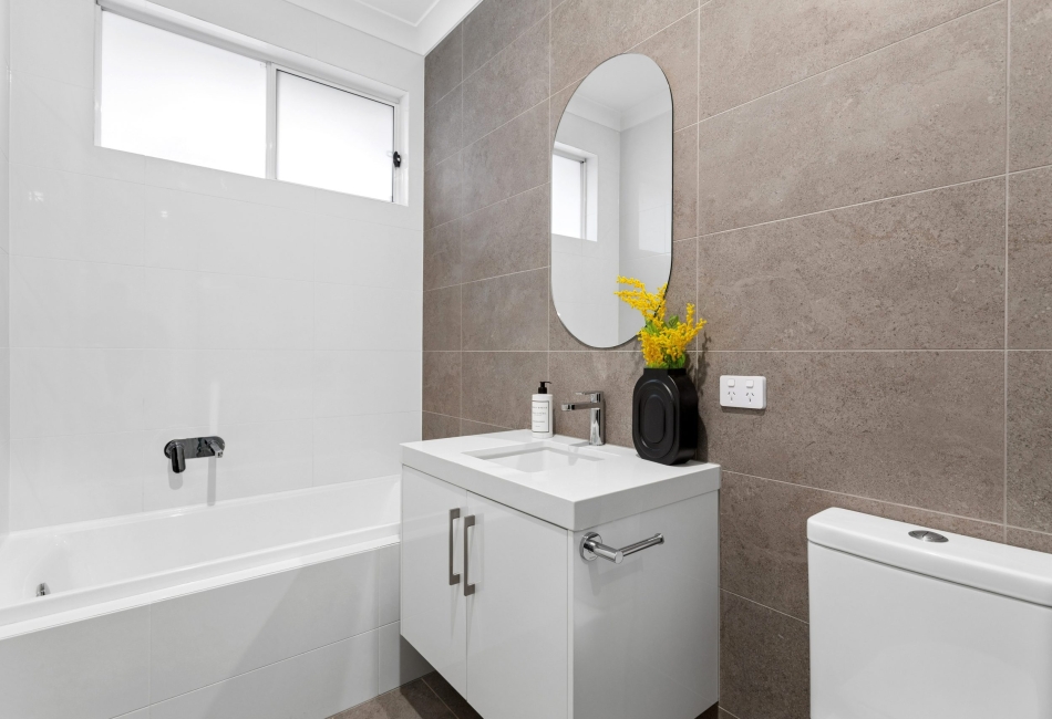 31b Farnham Road, Keswick, SA 5035 AUS
