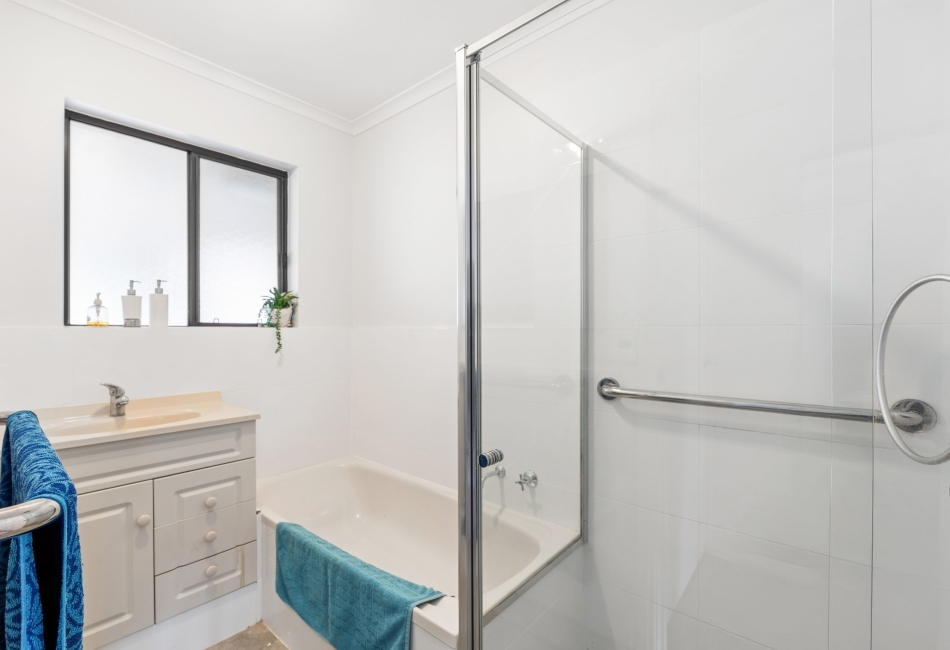 13/32a McMahon Road, Morphett Vale, SA 5162 AUS