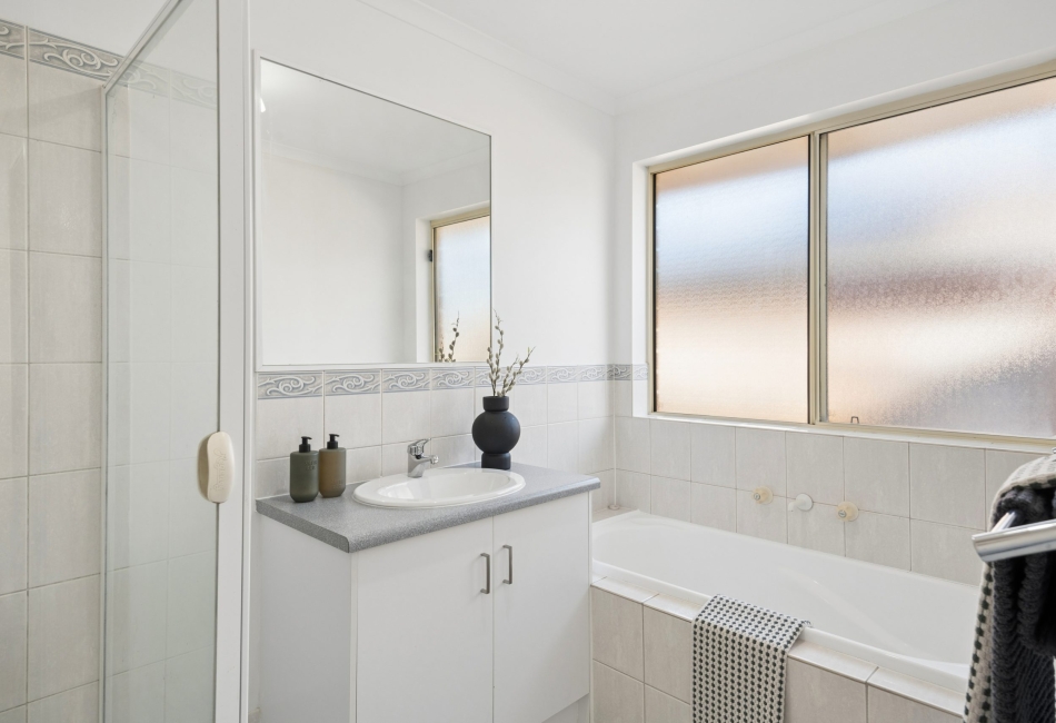 39 Worthing Drive, Sheidow Park, SA 5158 AUS