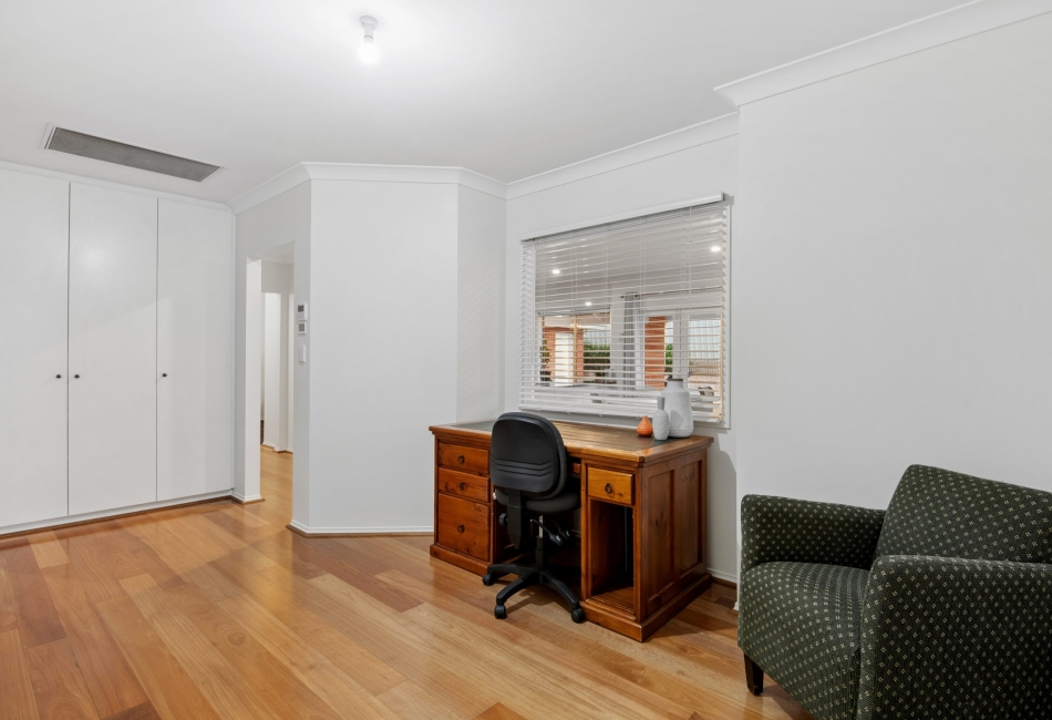 13 Field Street, Reynella, SA 5161 AUS