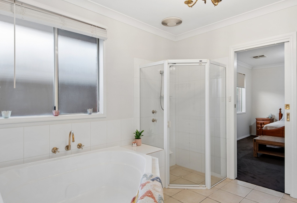 13 Field Street, Reynella, SA 5161 AUS