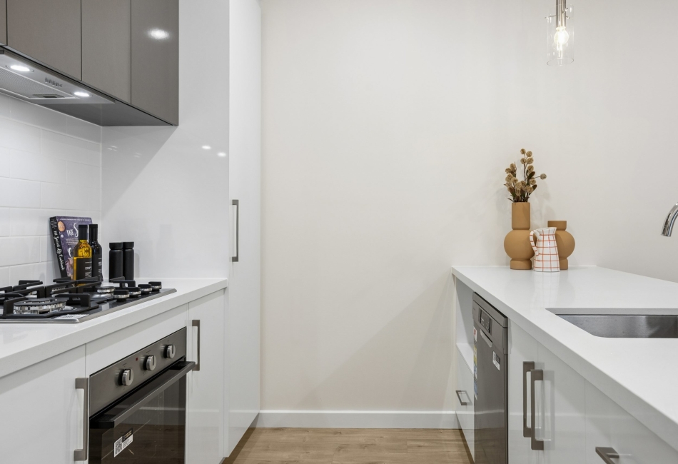 31d Farnham Road, Keswick, SA 5035 AUS