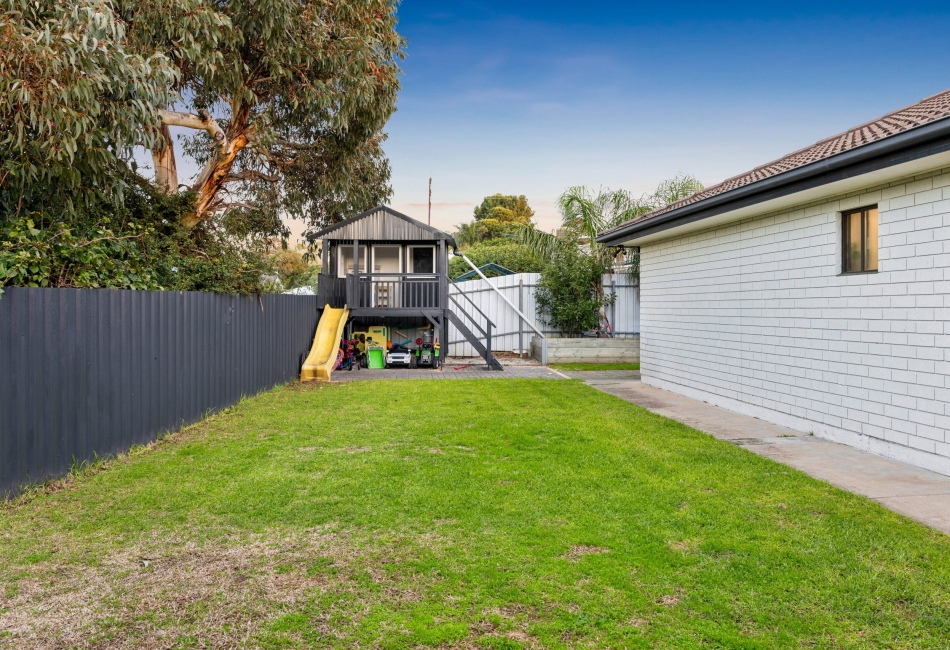 3 Gale Court, Morphett Vale, SA 5162 AUS