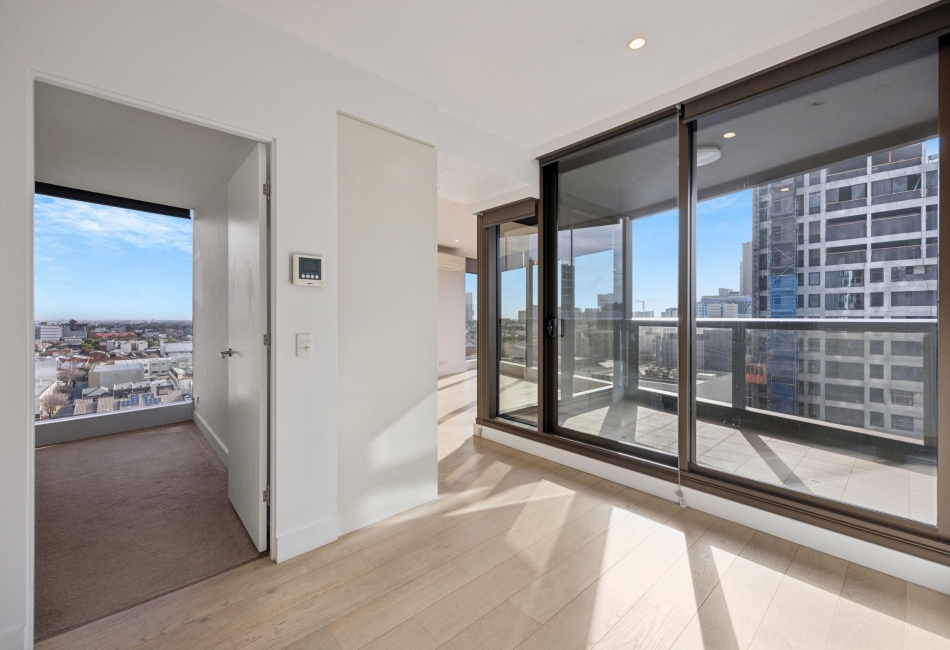 1007/421 King William Street, Adelaide, SA 5000 AUS