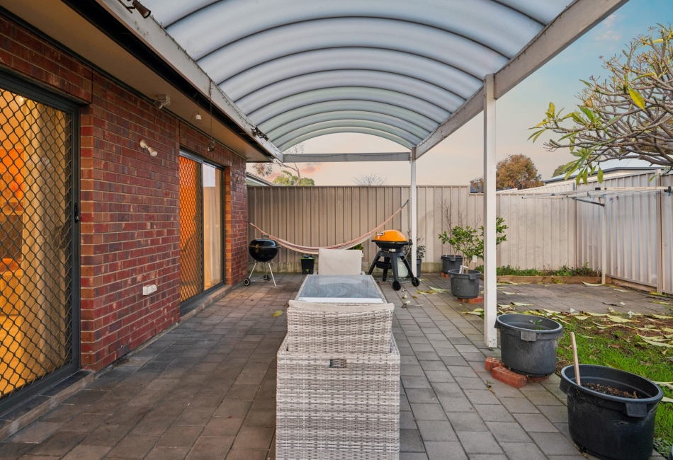 28 Quinn Street, Christie Downs, SA 5164 AUS