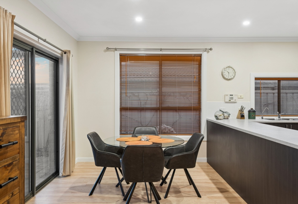 28 Quinn Street, Christie Downs, SA 5164 AUS